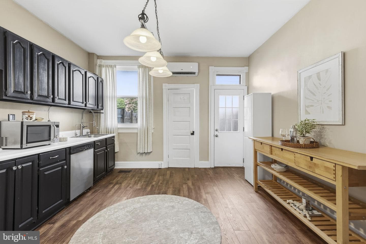 4119 Falls Road photo 6