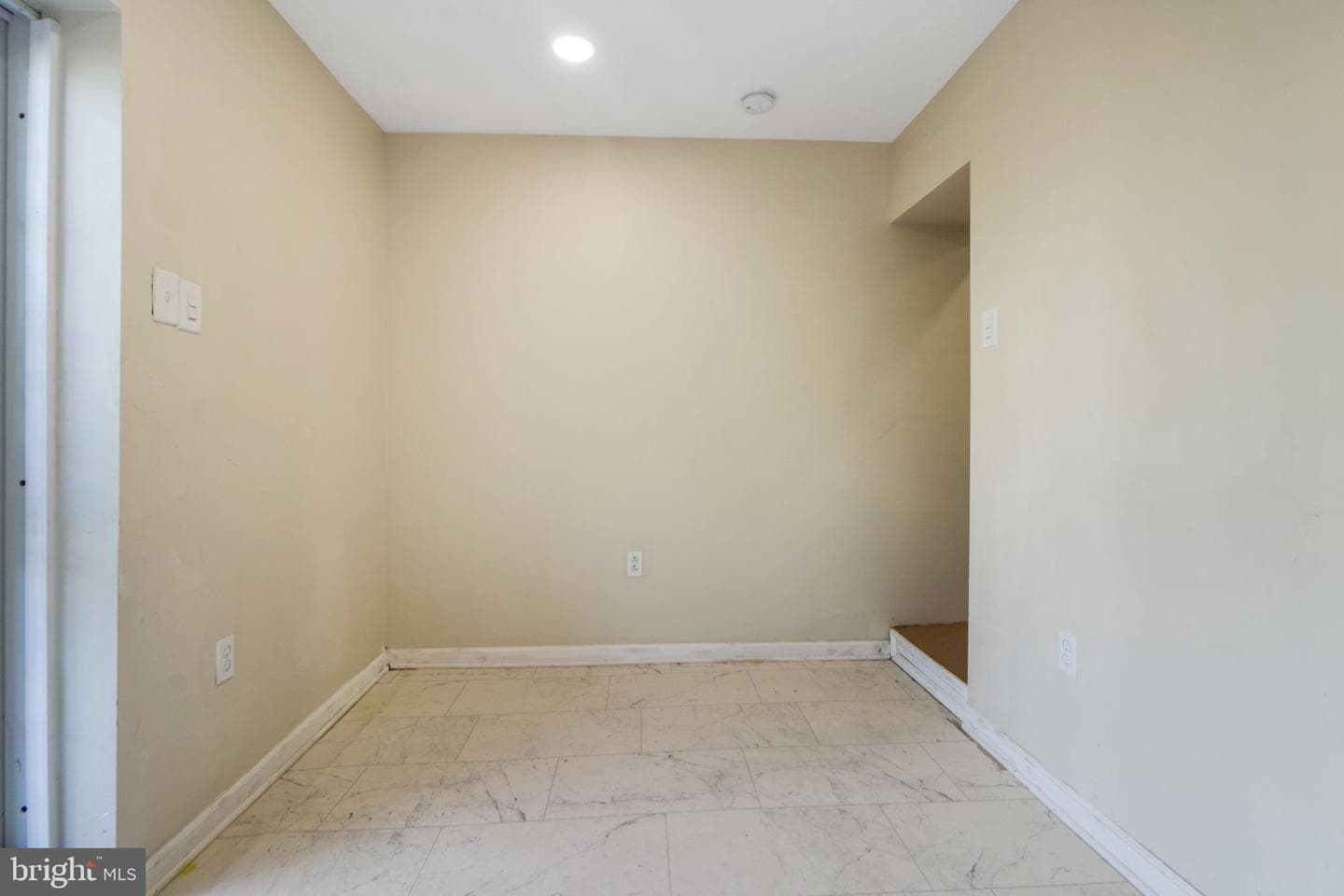 2231 Orem Avenue photo 6