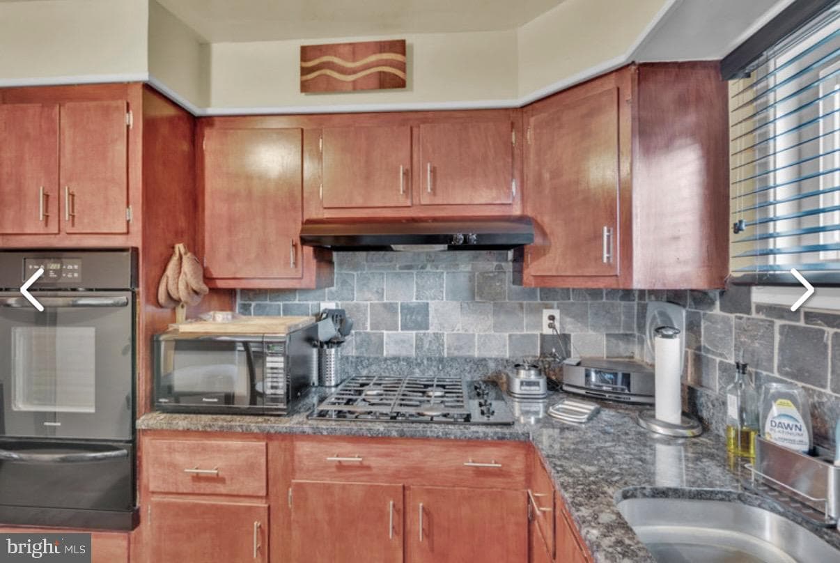 1110 Hollen Road photo 11
