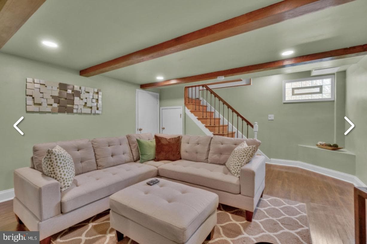 1110 Hollen Road photo 13