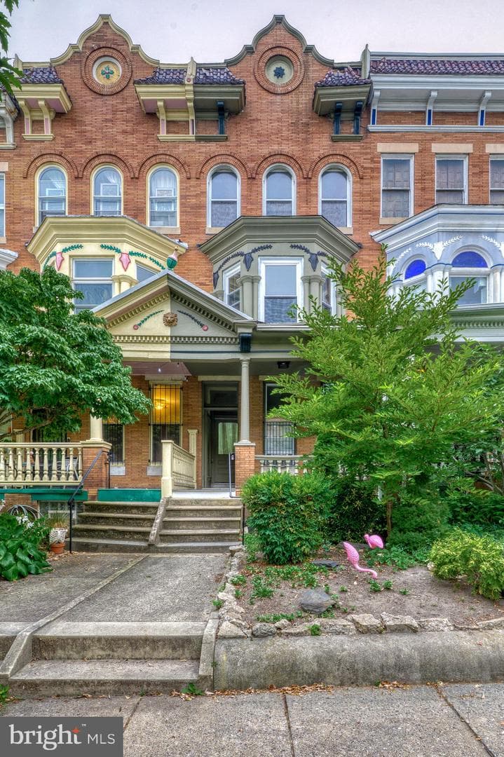 2818 N Calvert Street N, Baltimore