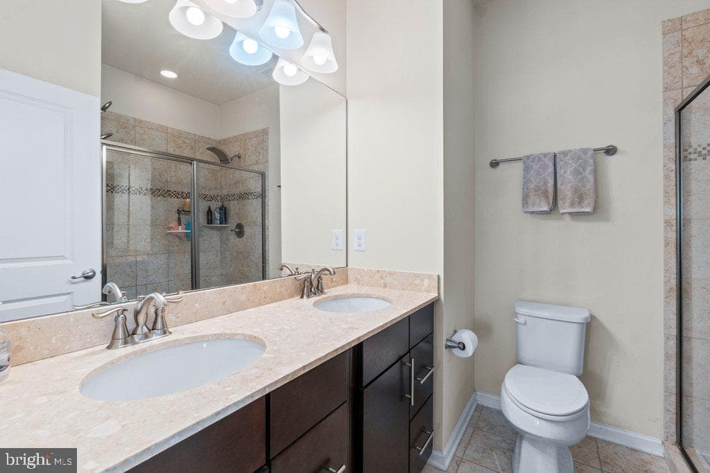 968 S Macon Street photo 30
