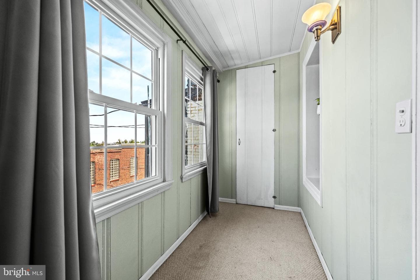 633 S Conkling Street photo 27