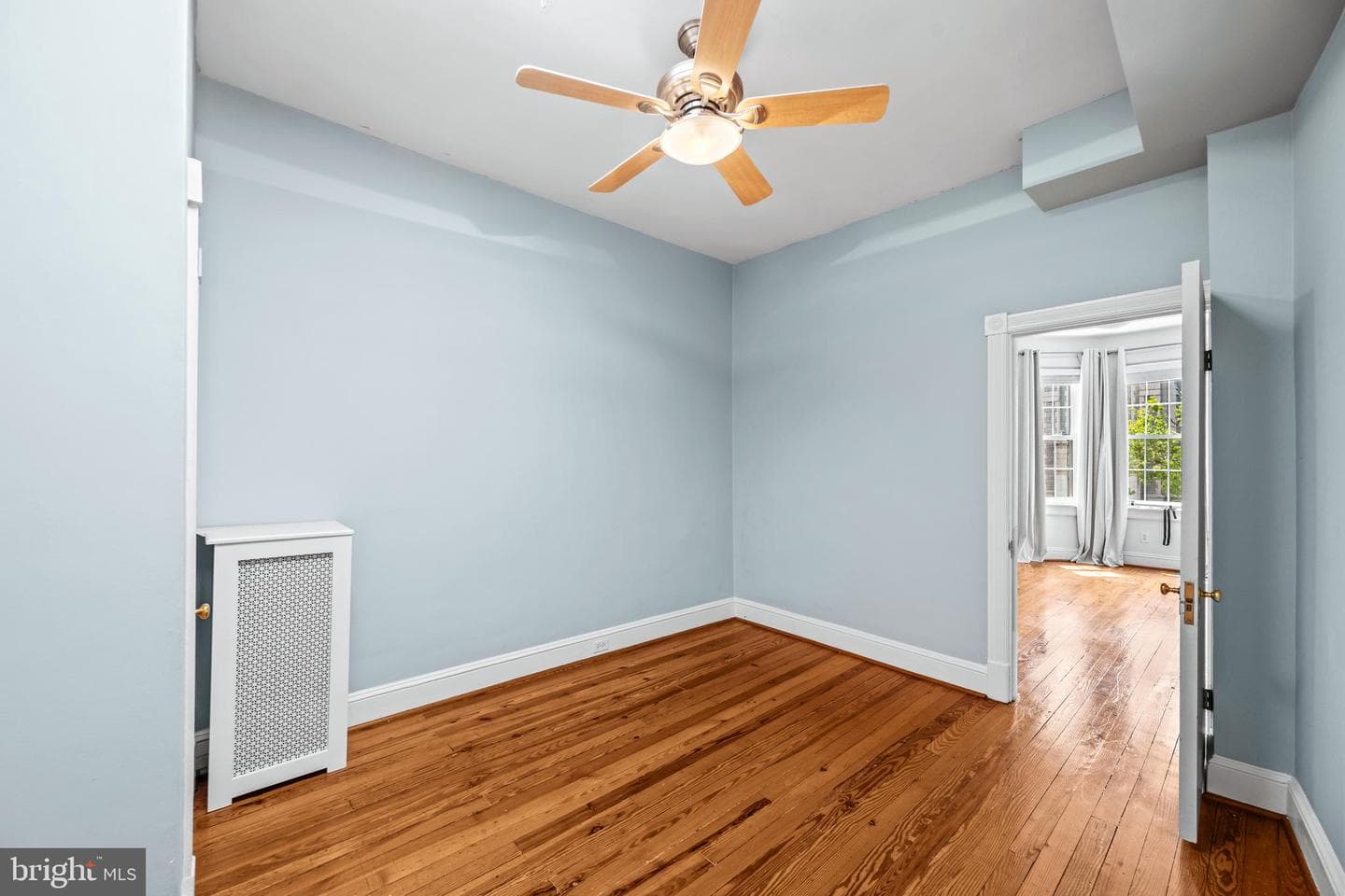633 S Conkling Street photo 28