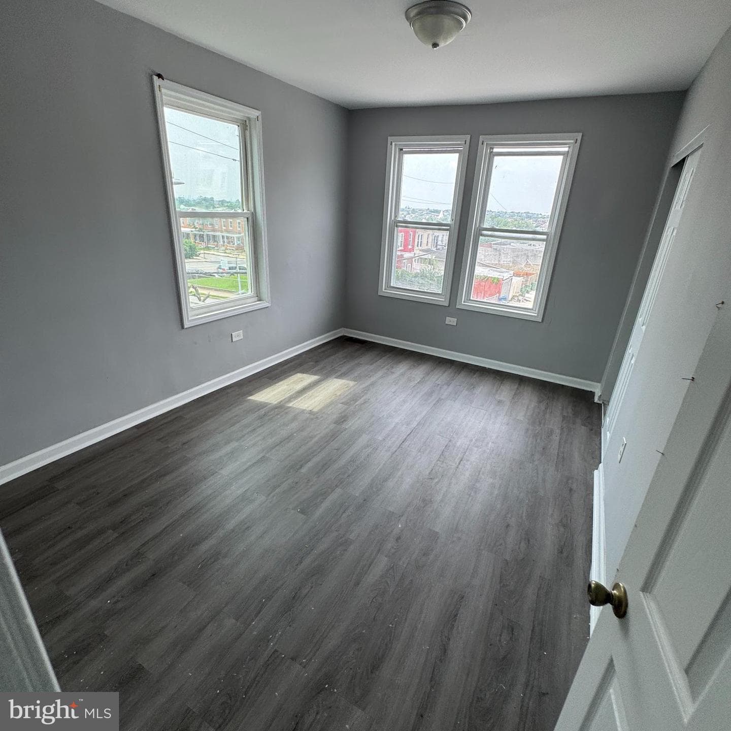 4158 Eierman Avenue photo 15