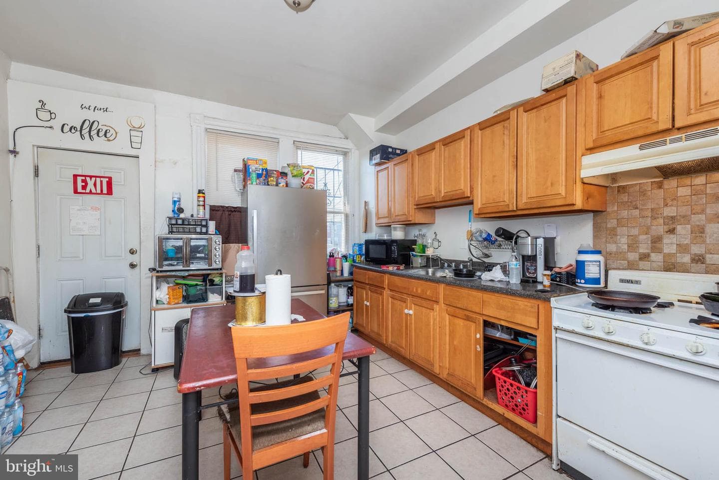 2513 W Lombard Street photo 6
