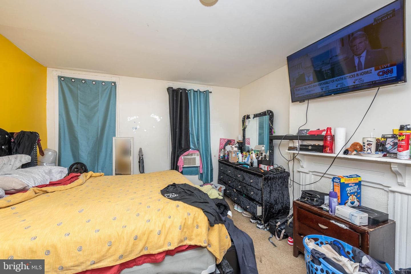 2513 W Lombard Street photo 8