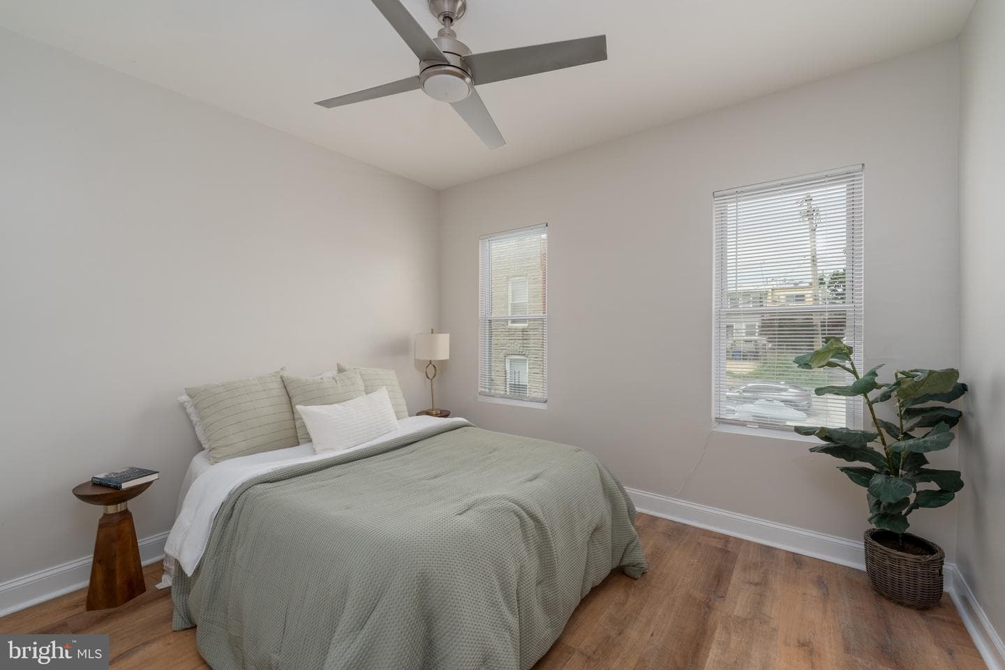 139 N Port Street photo 13