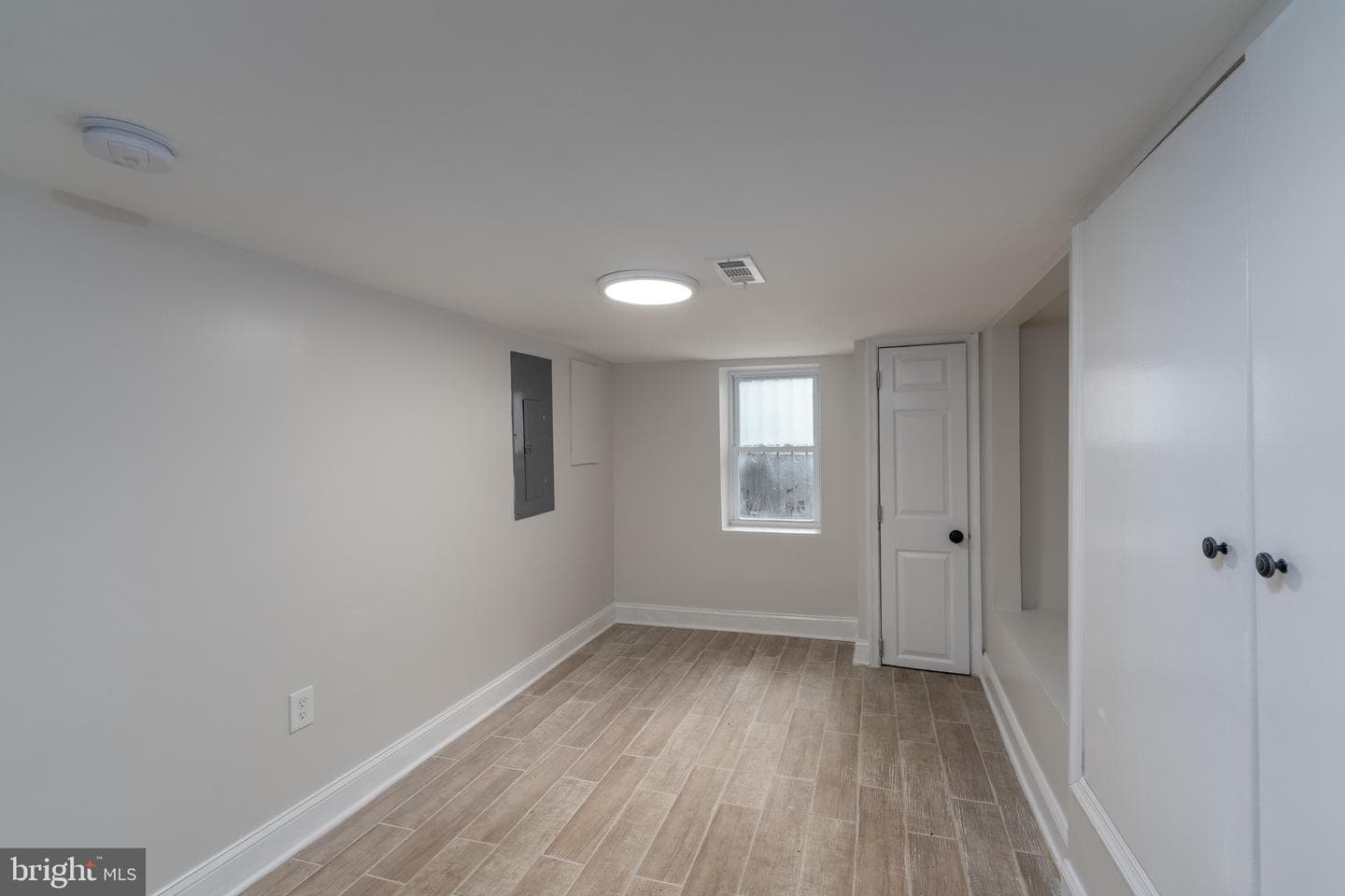139 N Port Street photo 22