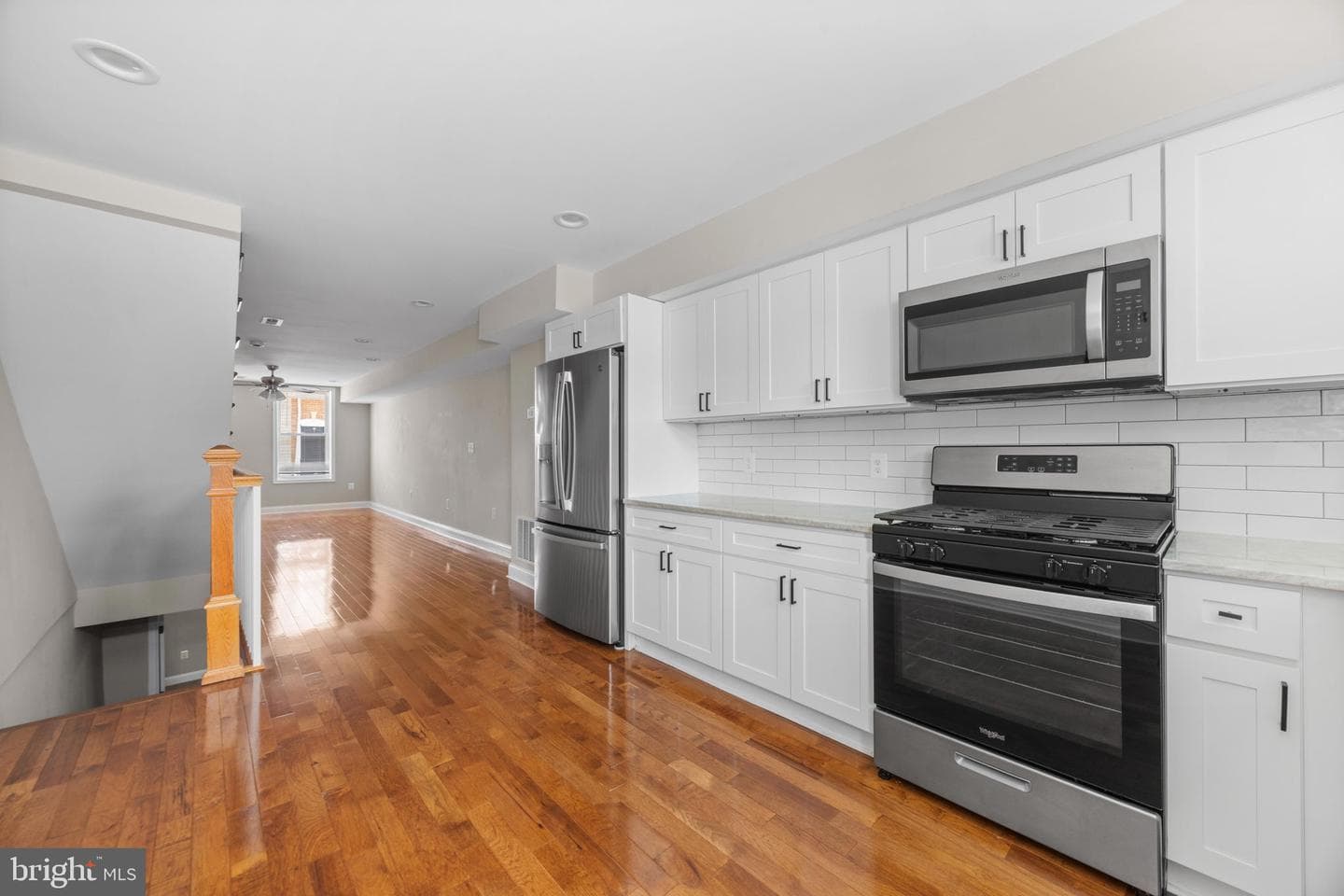 808 S Curley Street photo 10