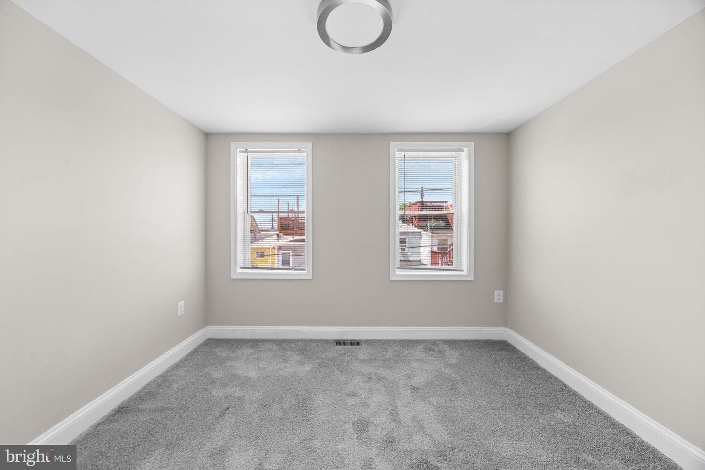 808 S Curley Street photo 16