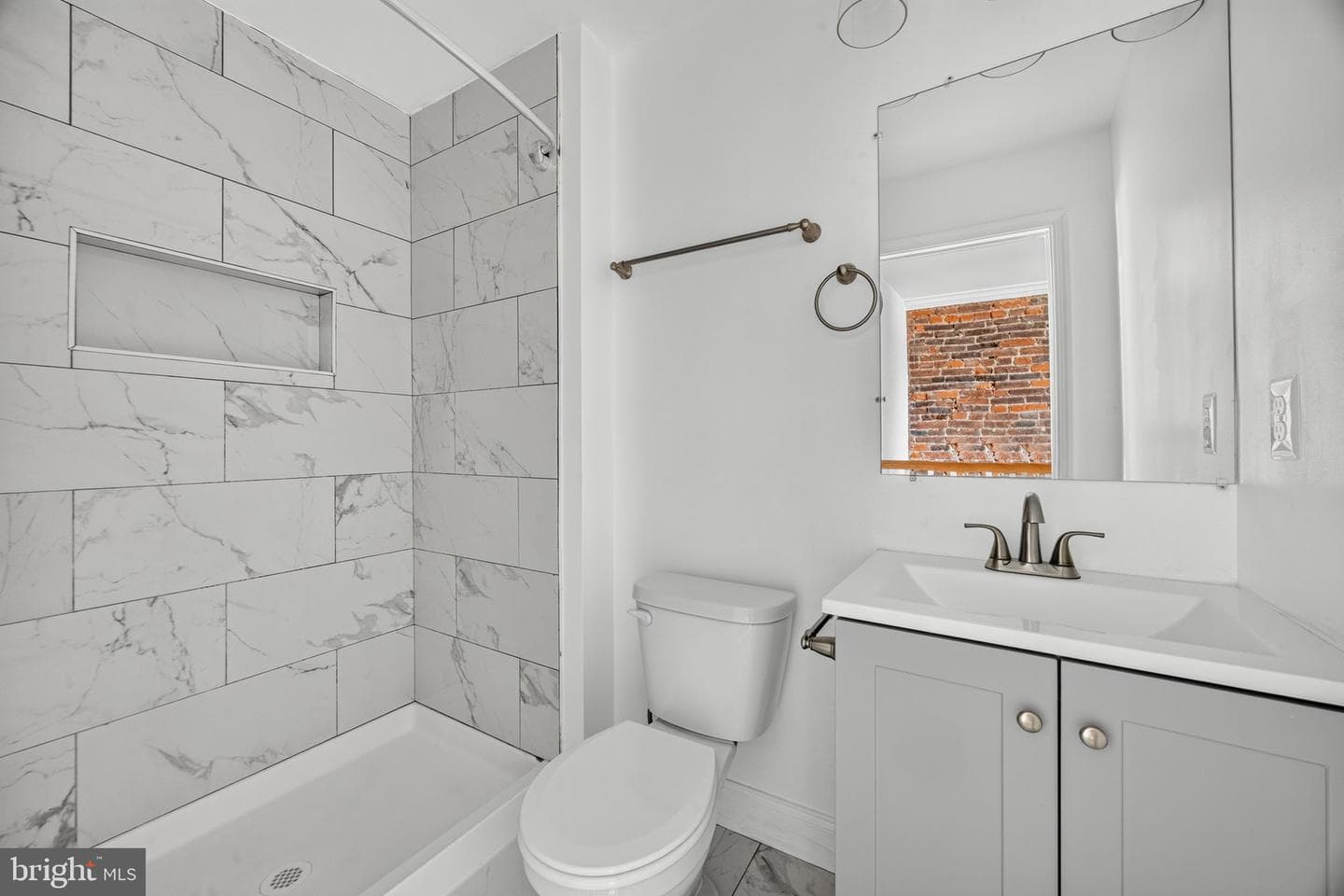 808 S Curley Street photo 22