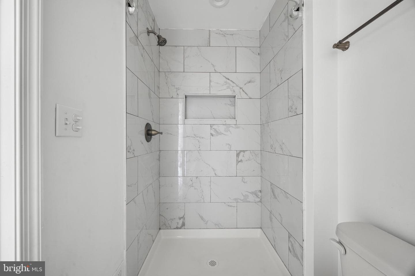 808 S Curley Street photo 23