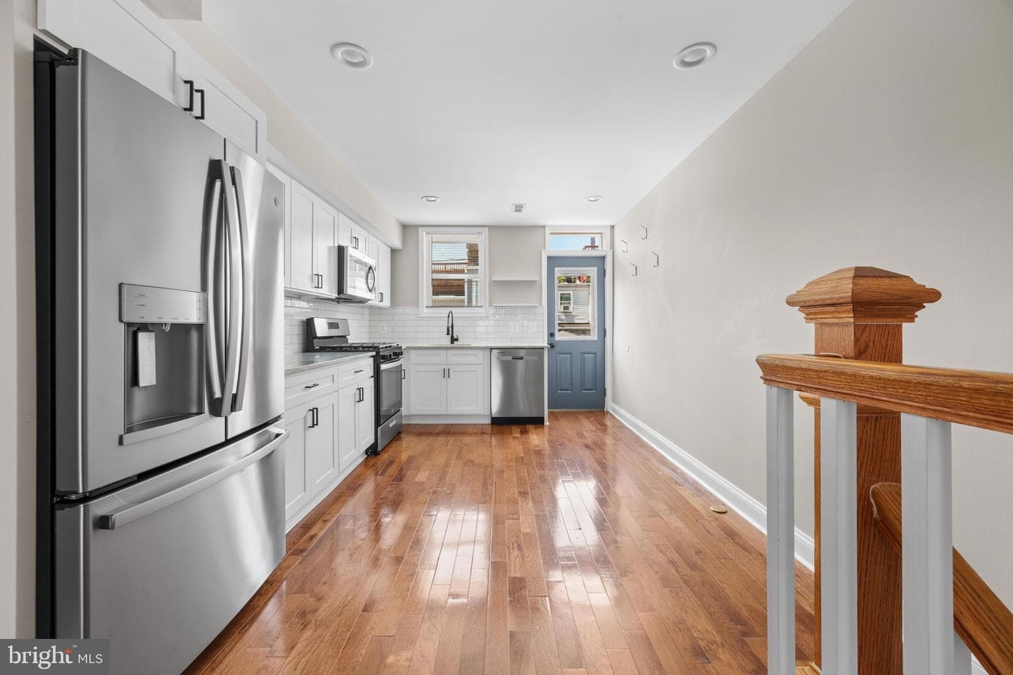 808 S Curley Street photo 8