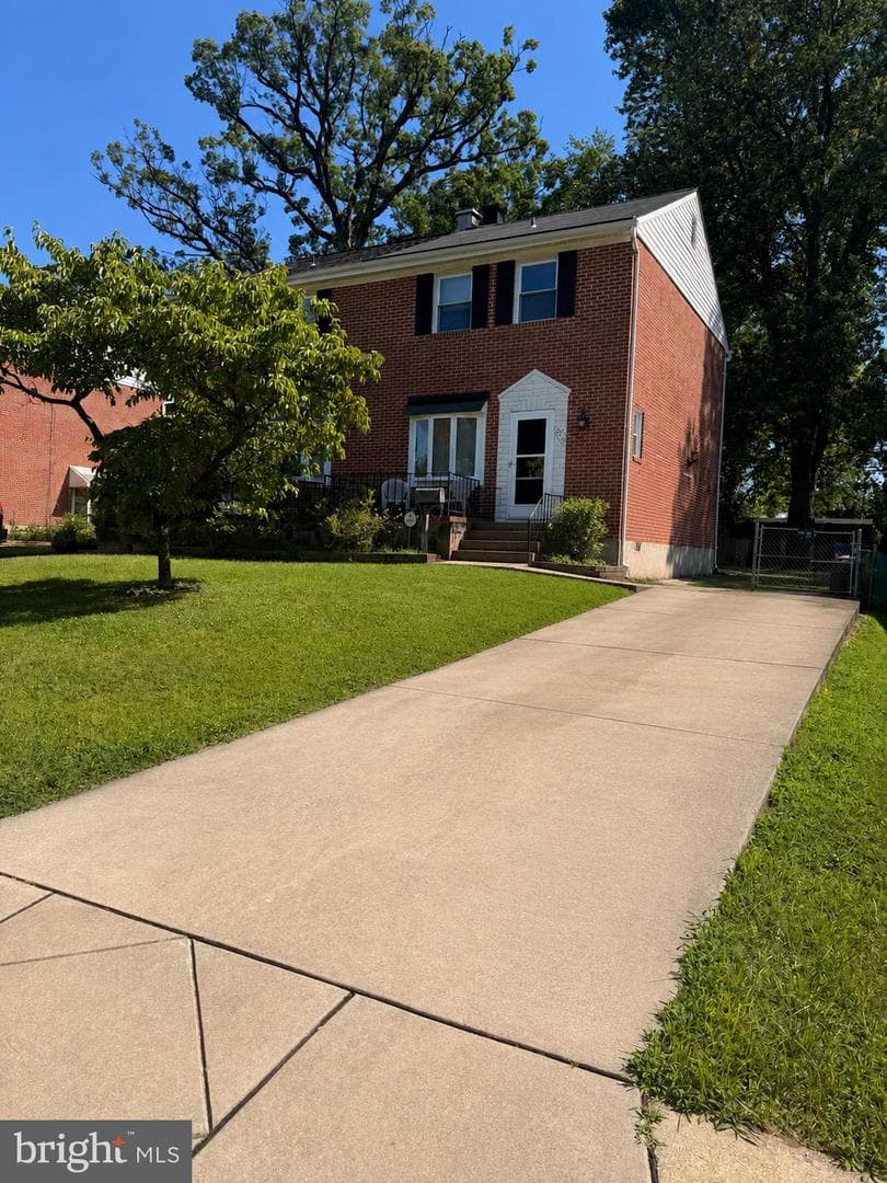 3319 Chesley Avenue photo 1