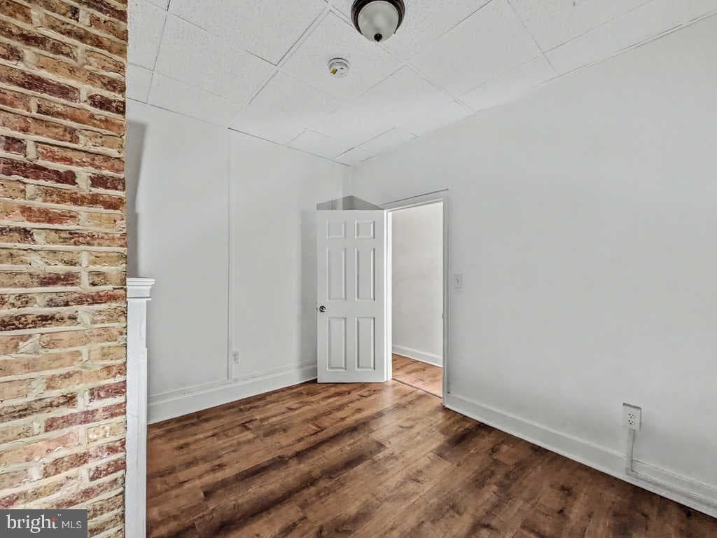 523 Brunswick Street photo 2