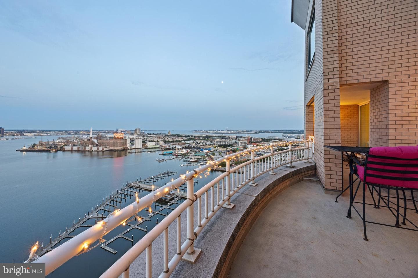 100 Harborview Drive #ph3a/3b photo 56