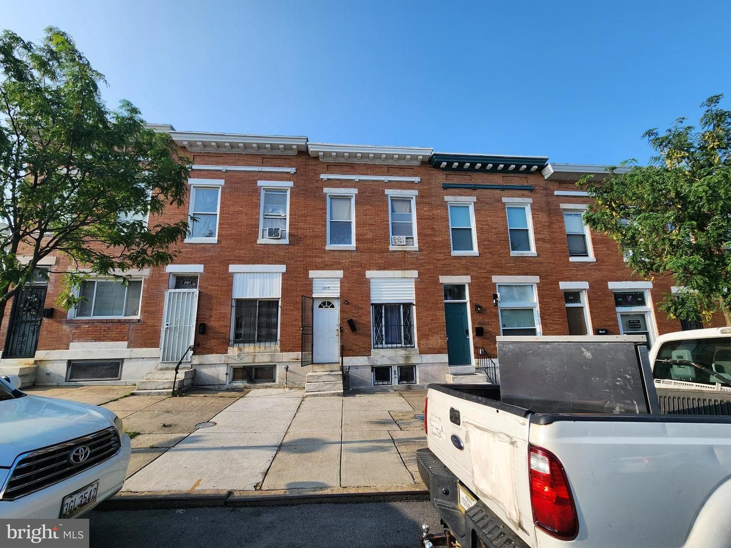 2915 McElderry Street photo 3