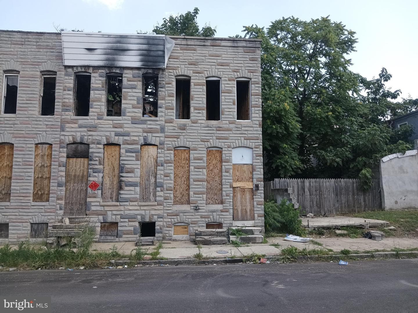 2100 Wilhelm Street photo 1
