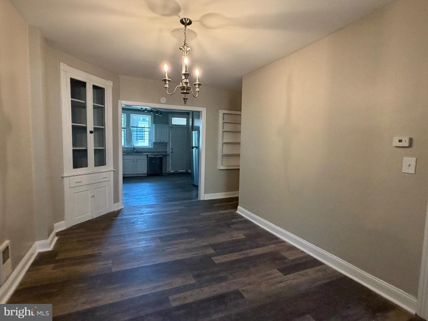 427 N Milton Avenue photo 3