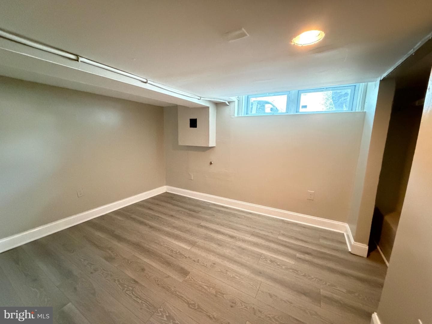 427 N Milton Avenue photo 7
