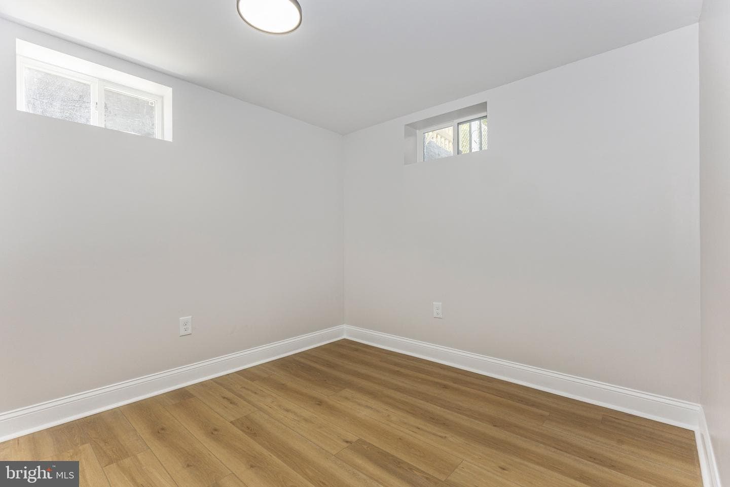 2412 Shirley Avenue photo 13