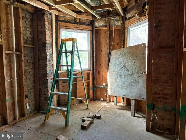 2006 W North Avenue photo 11
