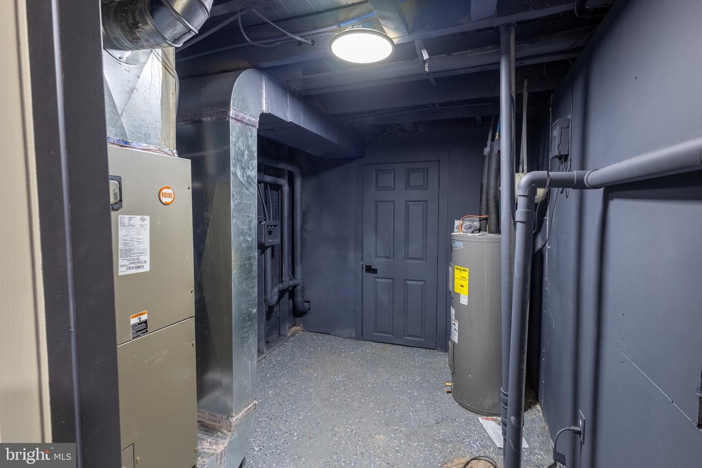 631 E 37th Street photo 33