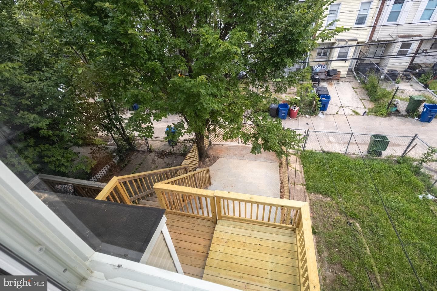 631 E 37th Street photo 36