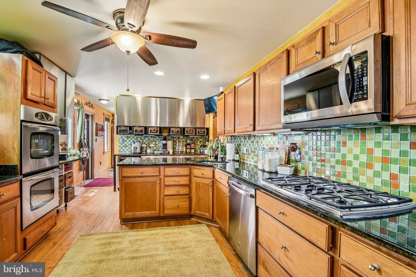 6115 Eastern Parkway photo 20