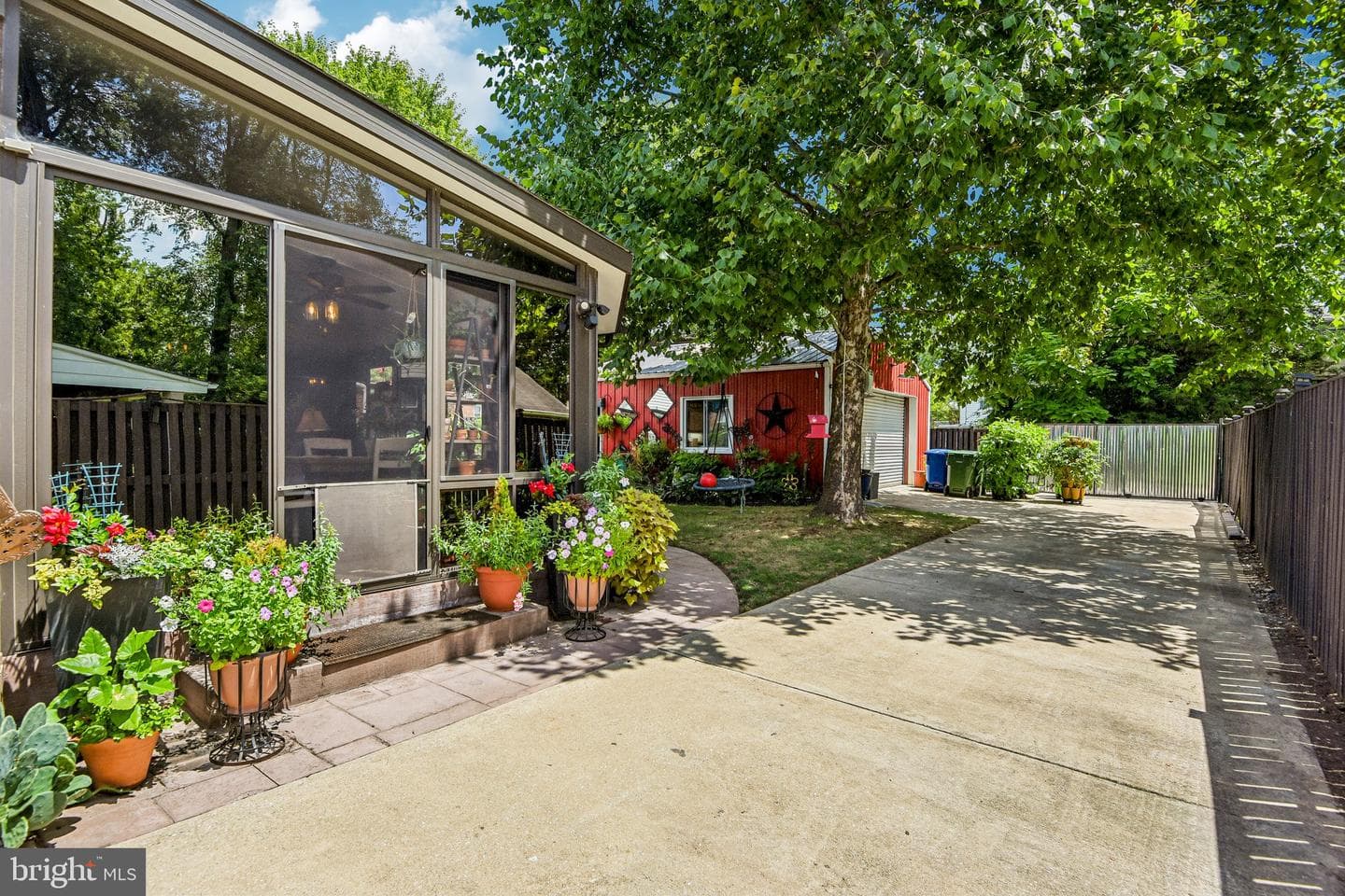 6115 Eastern Parkway photo 48