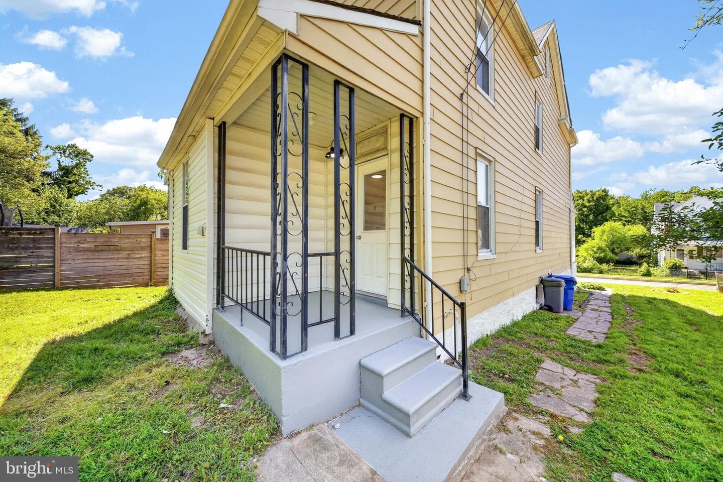 5923 Kavon Avenue photo 11