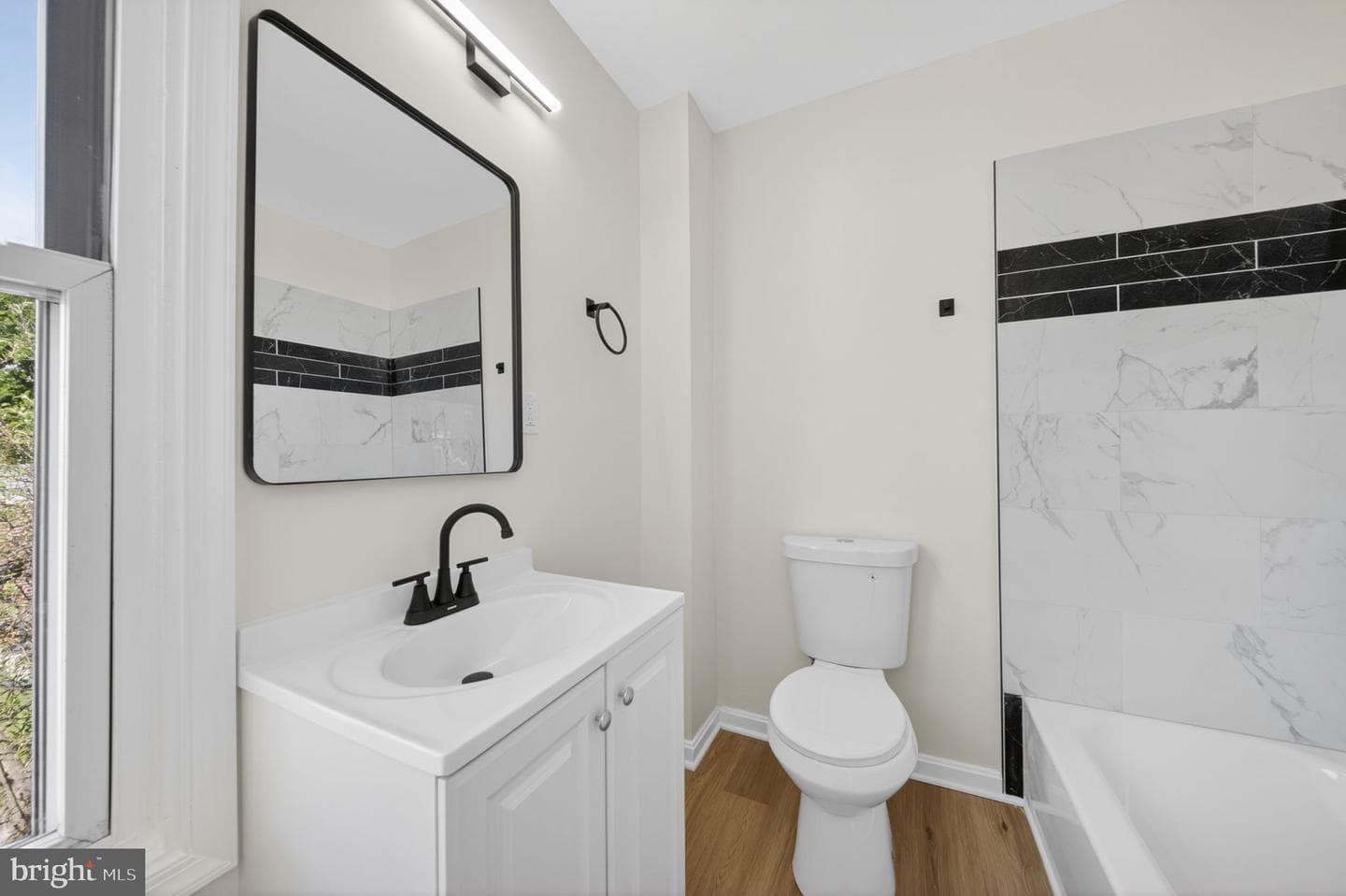 5923 Kavon Avenue photo 37