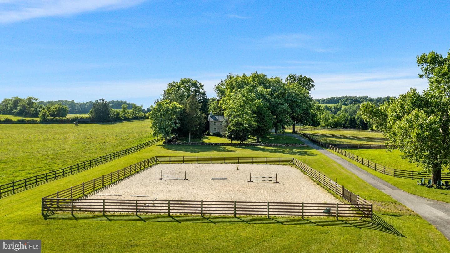 14111 Green Road photo 118
