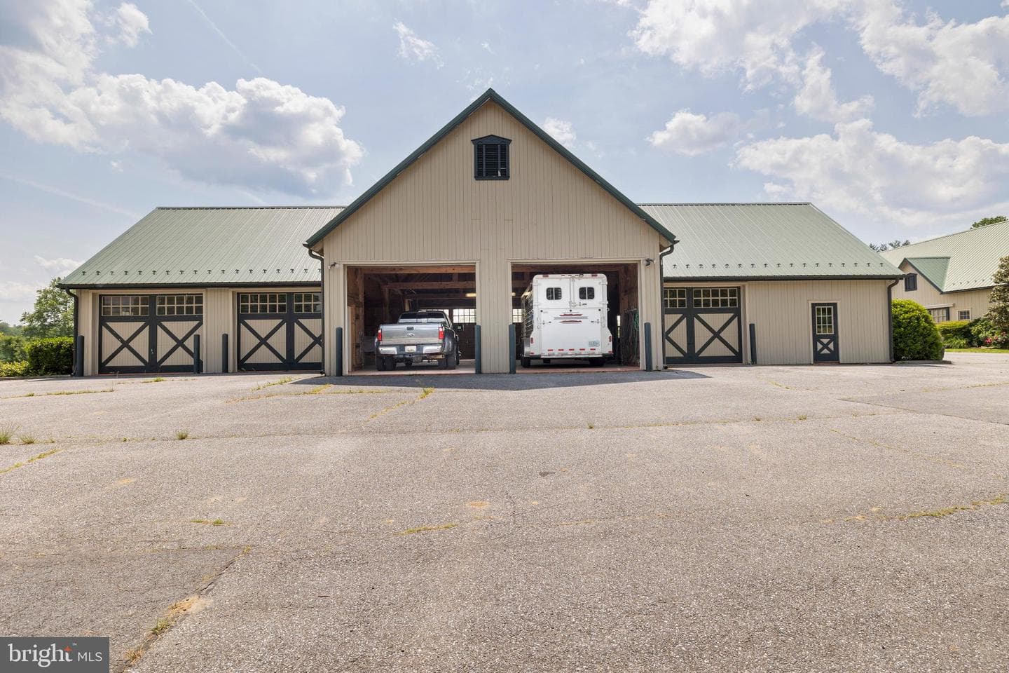 14111 Green Road photo 128
