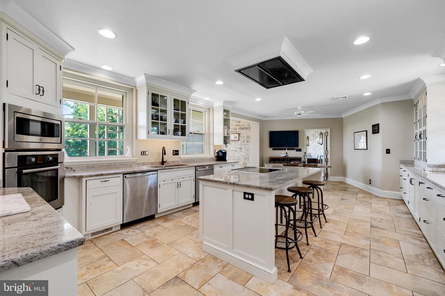 14111 Green Road photo 38