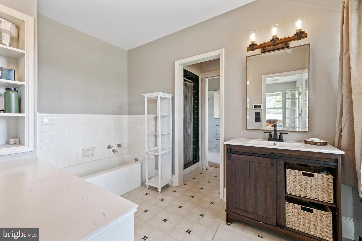 14111 Green Road photo 57