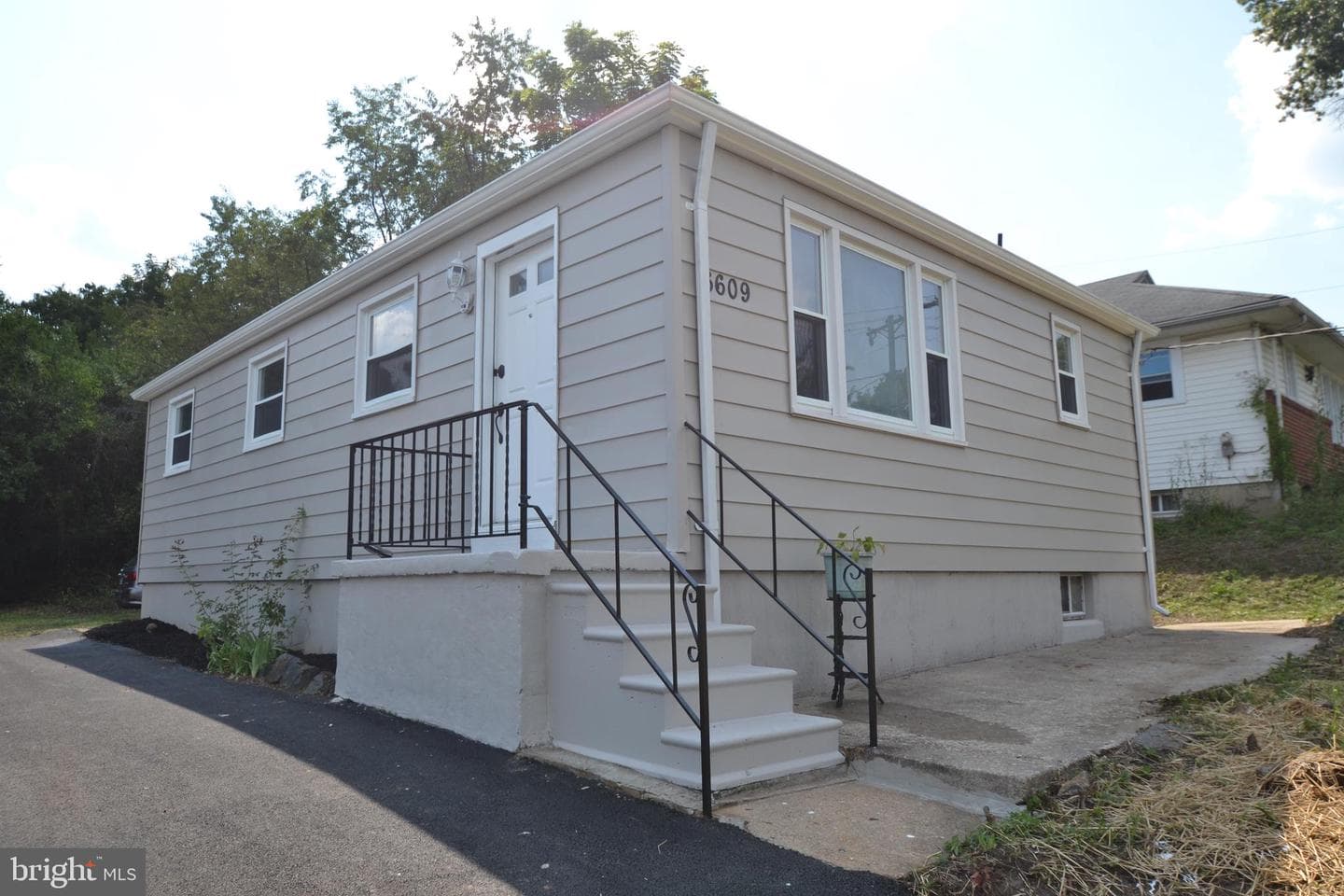 6609 Windsor Mill Road photo 2