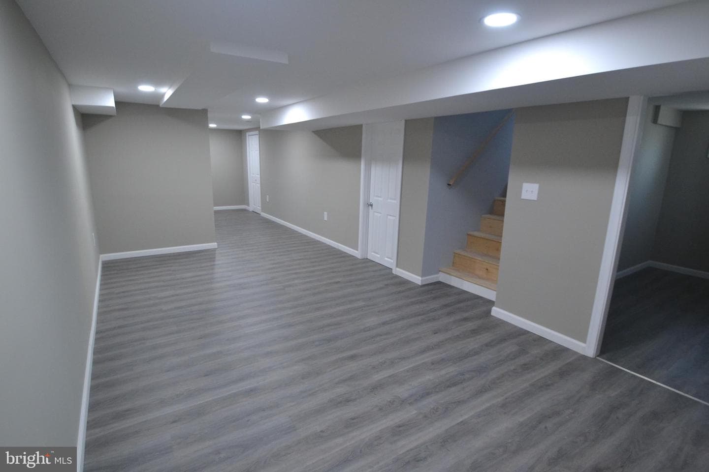 6609 Windsor Mill Road photo 25