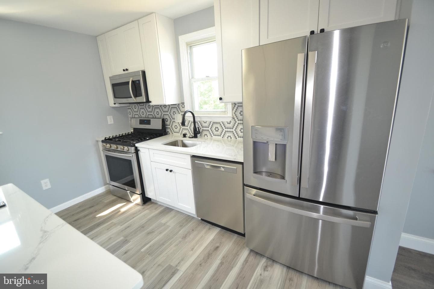 6609 Windsor Mill Road photo 7