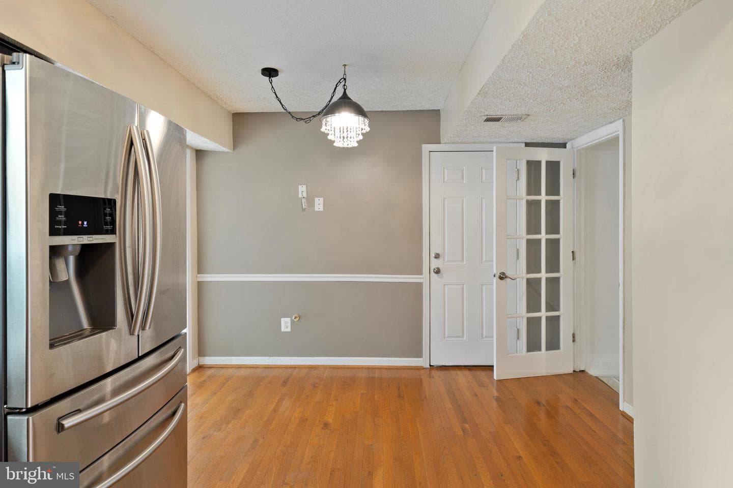10 Malus Court photo 13