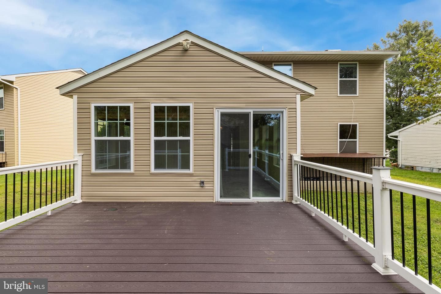 10 Malus Court photo 34