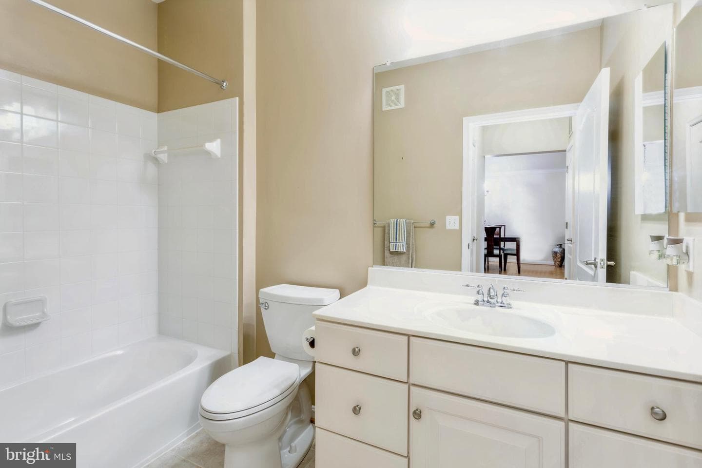 7201 Travertine Drive #208 photo 26