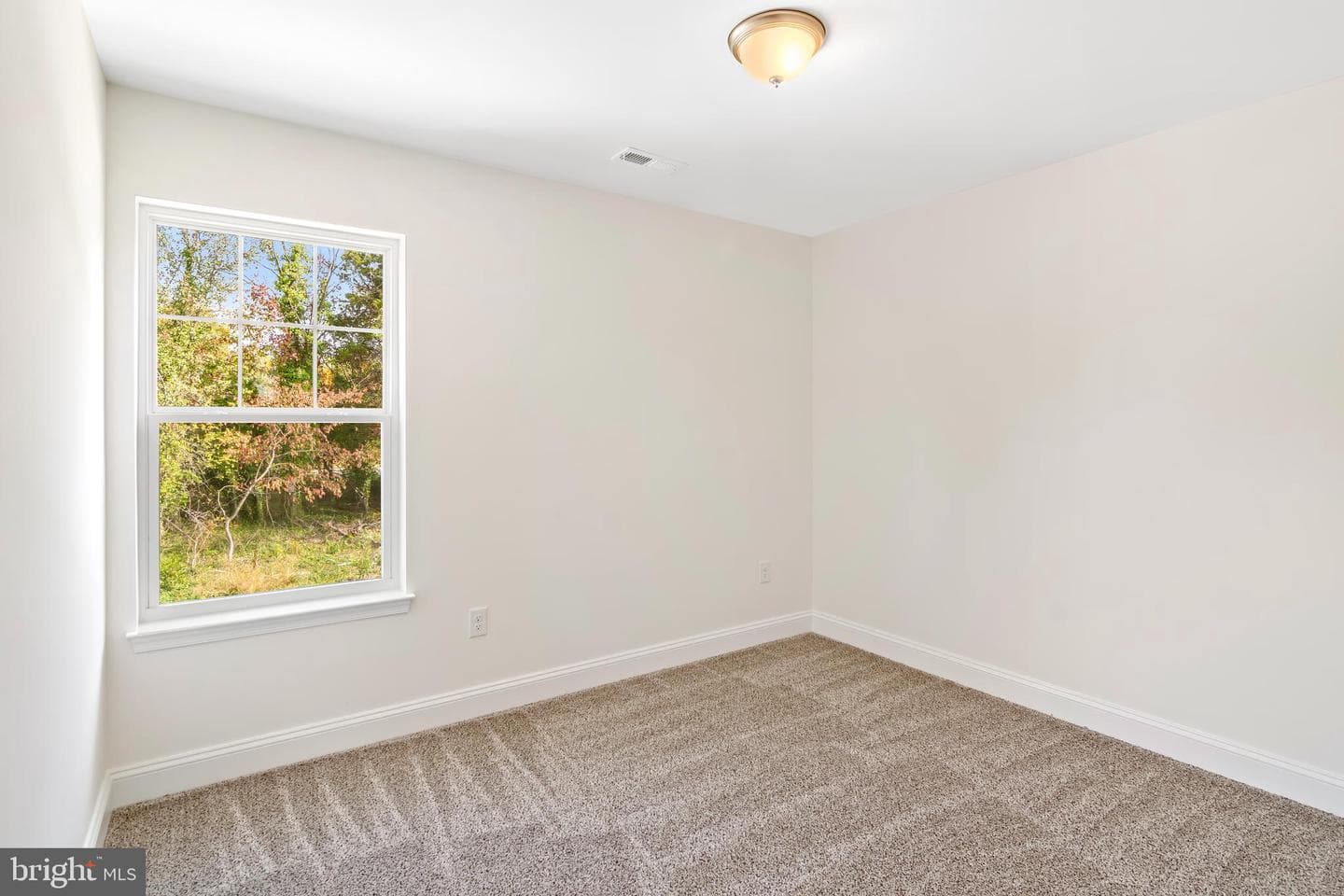 4202 Louisa Avenue photo 17
