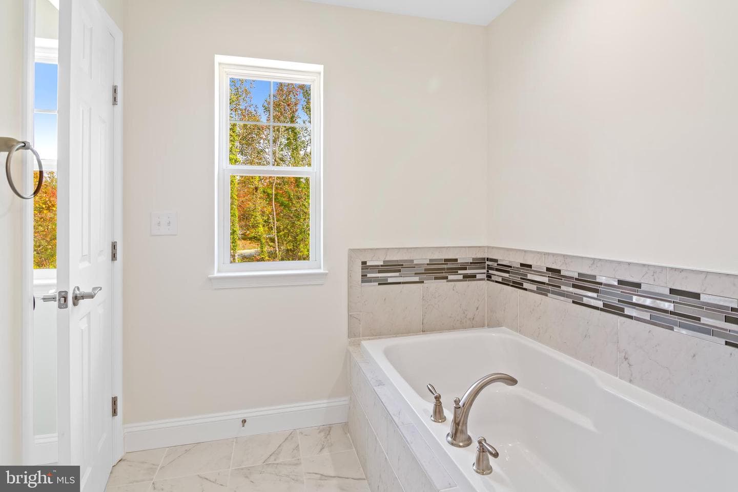 4202 Louisa Avenue photo 23