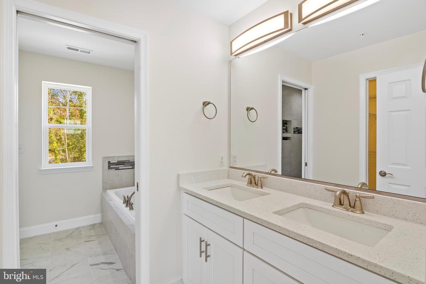 4202 Louisa Avenue photo 28