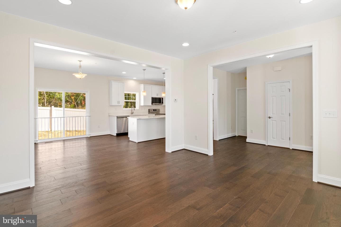 4202 Louisa Avenue photo 6