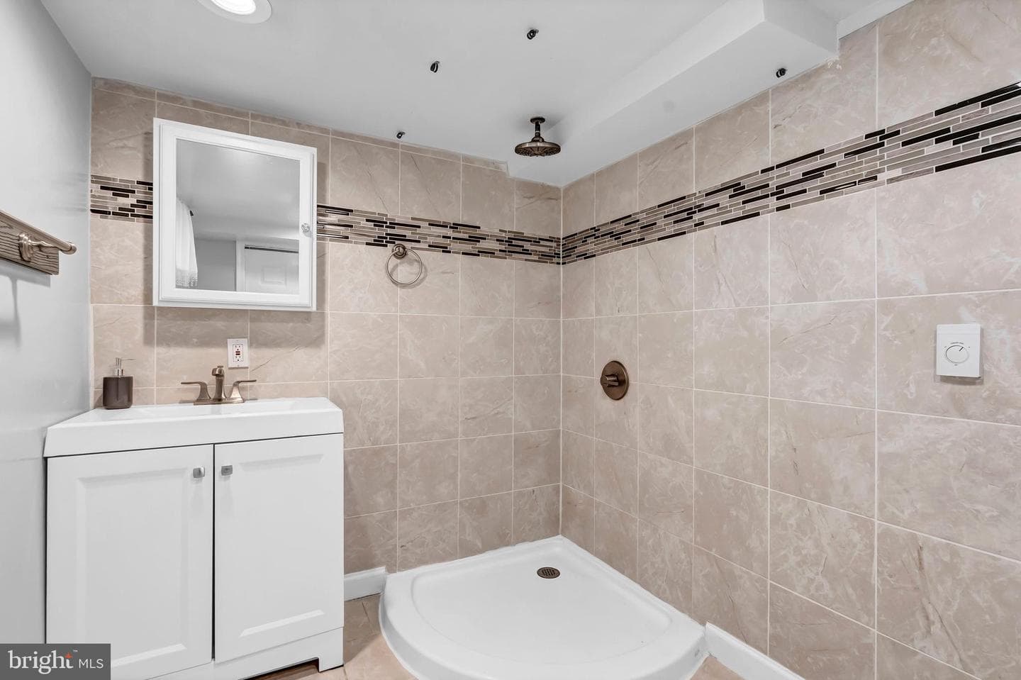 13814 Hanover Pike photo 65