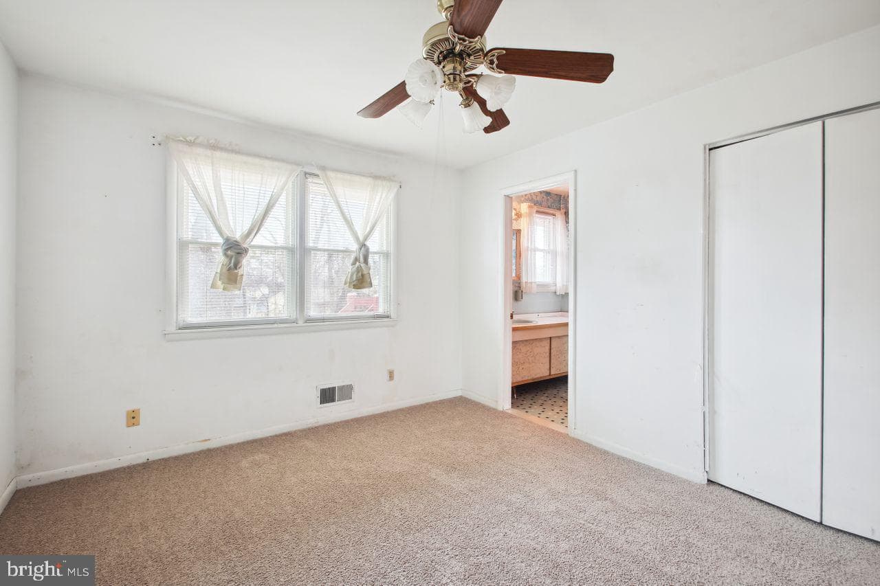 3711 Brownbrook Court photo 17