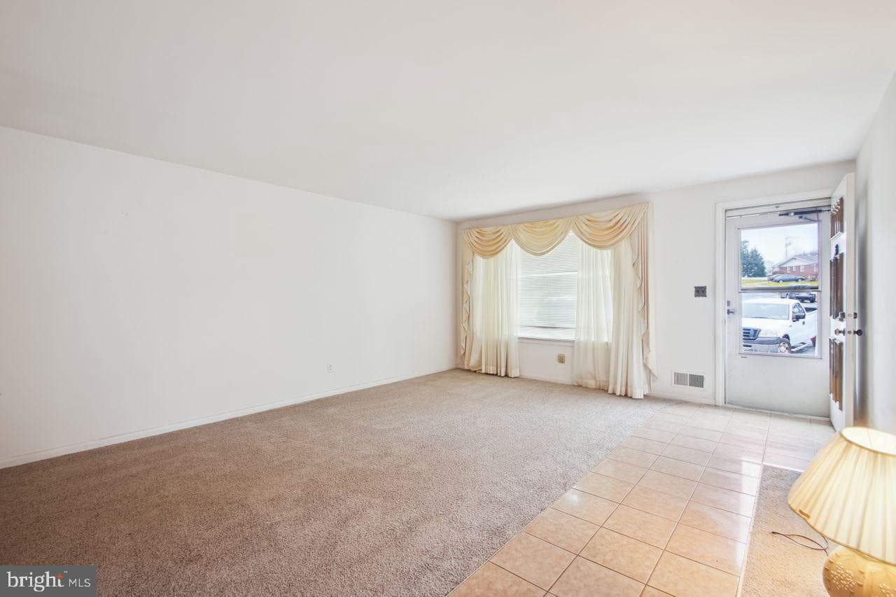 3711 Brownbrook Court photo 4